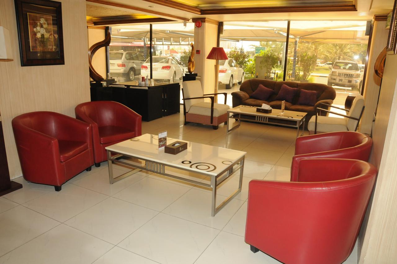 Sky Hotel Salmiya Екстер'єр фото