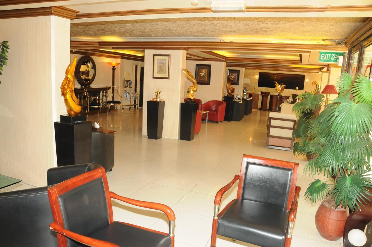 Sky Hotel Salmiya Екстер'єр фото